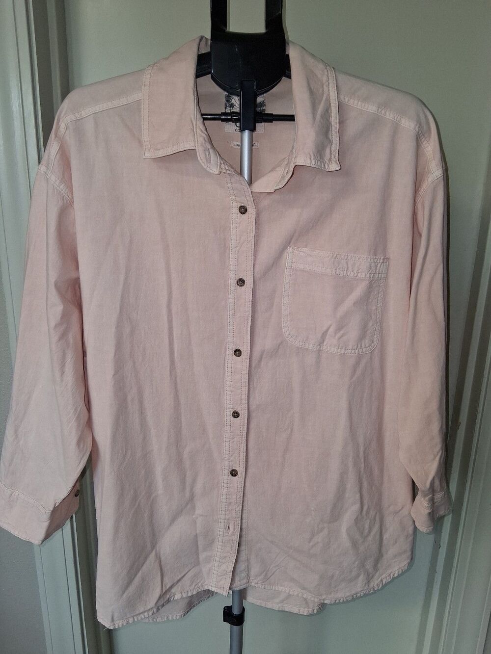 C&C California Women's Pink Sunwashed Relaxed Button Up Shirt, 1X Coastal Beachy